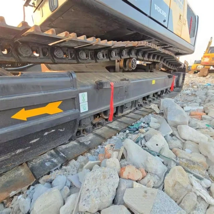 VOLVO EC300 Crawler Excavator high quality